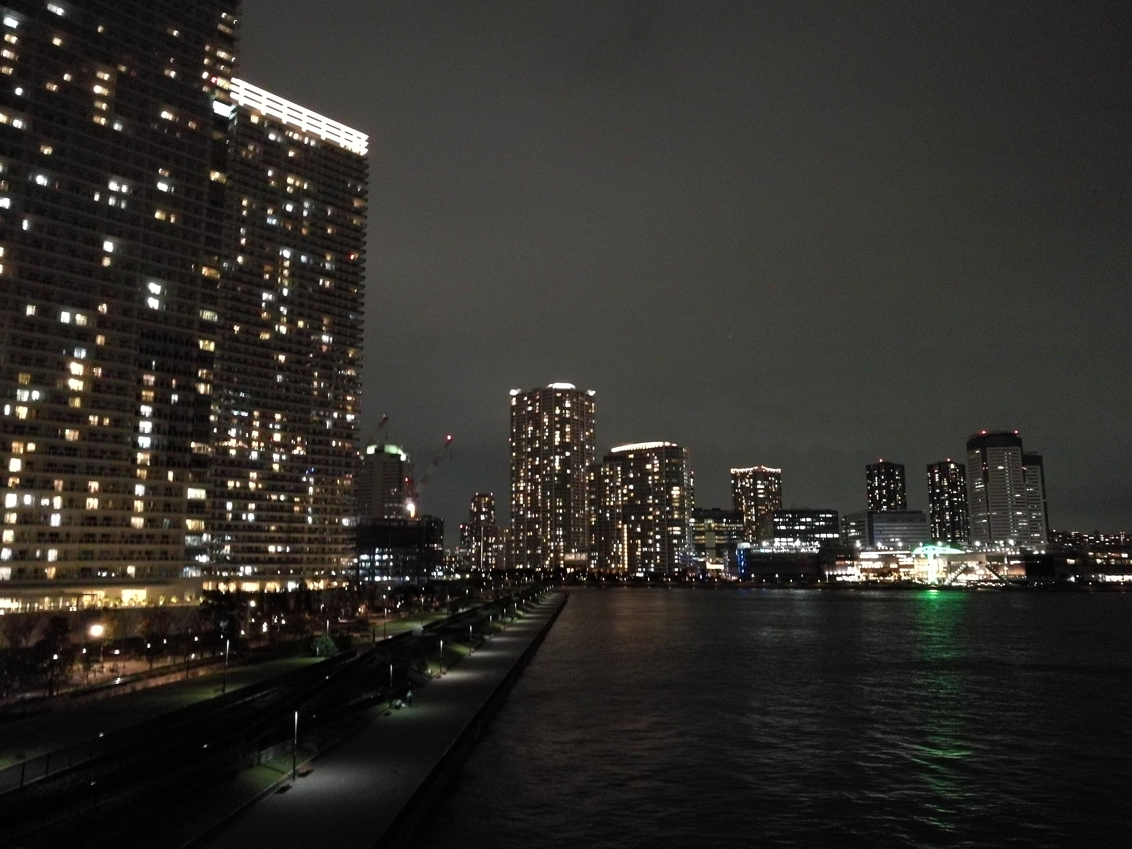 Read more about the article Rainbow bridge night walk